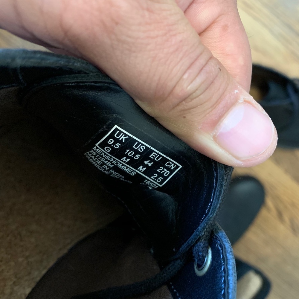 Clark’s boots - Picture 6 of 6